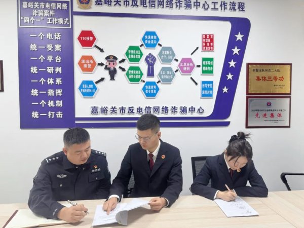 七星配资  以“公益项目”为媒介，女装店老板层层升级成为传销组织骨干
